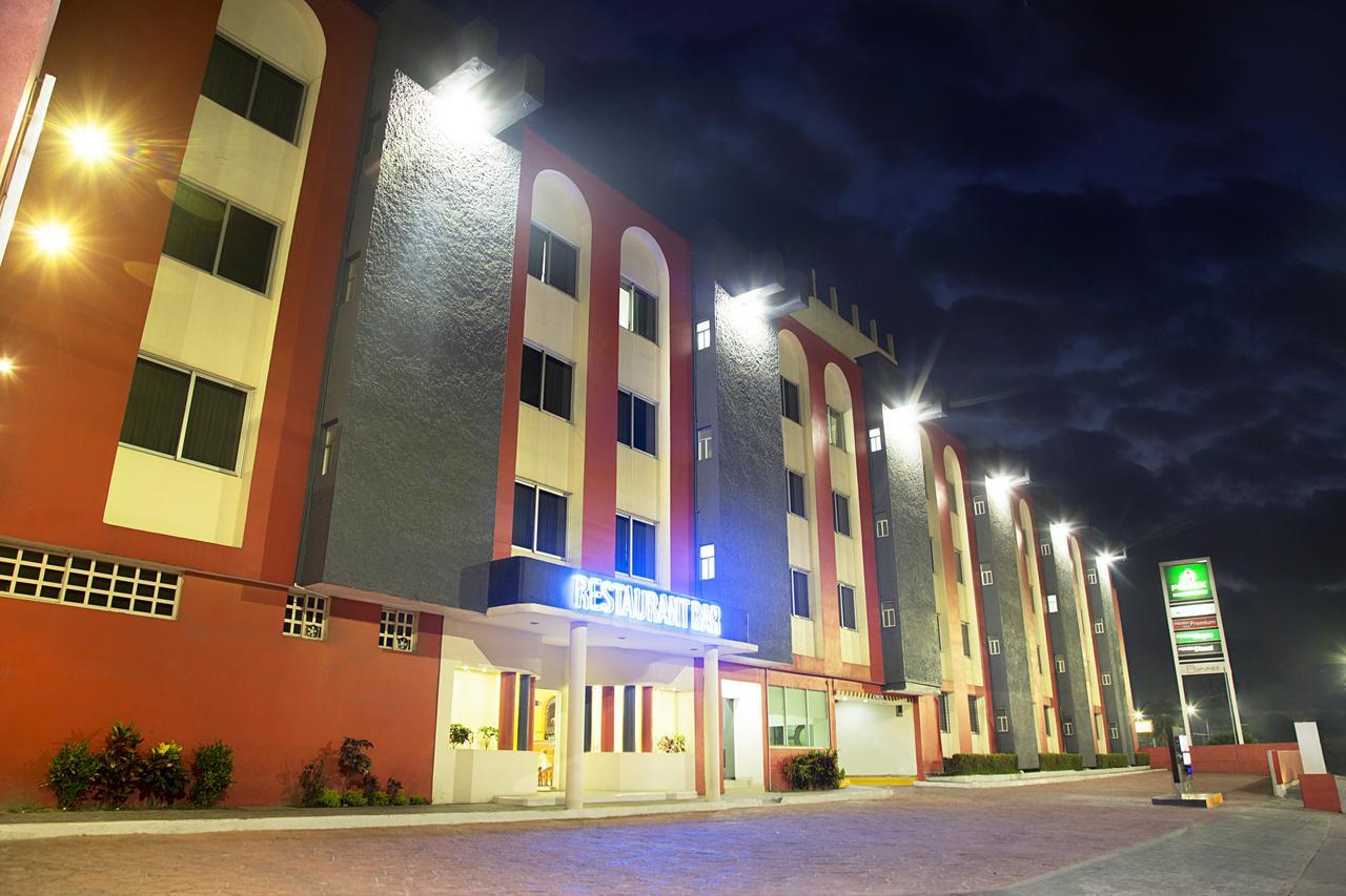 Hotel Madrid Minatitlán المظهر الخارجي الصورة